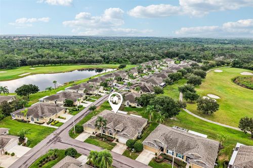 2008 Grantham Greens Dr, SUN CITY CENTER, FL, 33573-7214 | Card Image