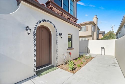 unit-c-200 S 2nd Ave, Arcadia, CA, 91006-6211 | Card Image