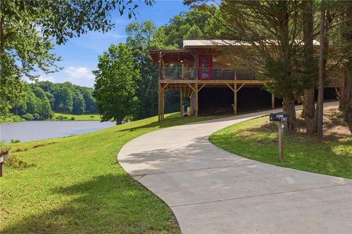 456 Oak Springs Rd, Clarkesville, GA, 30523-5158 | Card Image