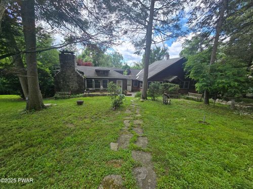 27 Maple Trl, Wurtsboro, NY, 12790-6717 | Card Image