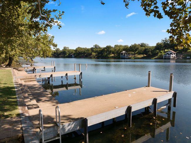Day docs and boat ramp on Lake Austin a short 1 mile away! | Image 9