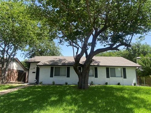 3037 Burning Tree Ln, Garland, TX, 75042-4844 | Card Image