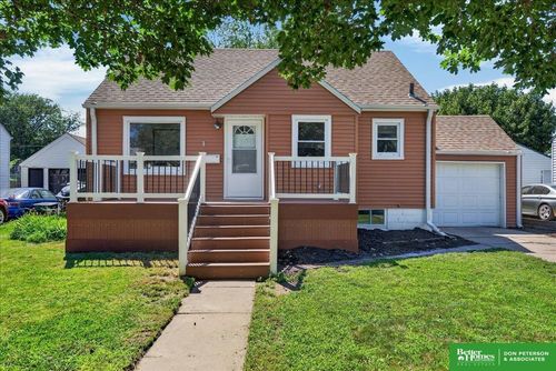 2131 N Clarkson St, Fremont, NE, 68025-2625 | Card Image