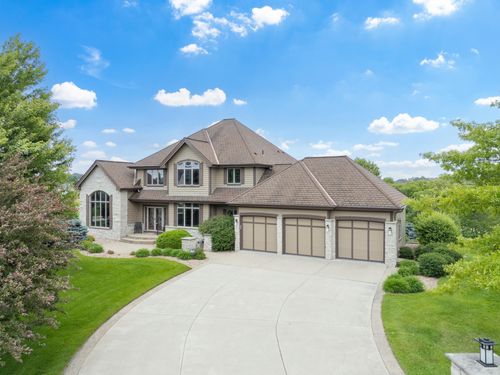 1502 Epperstone Enclave, Byron, MN, 55920-1562 | Card Image