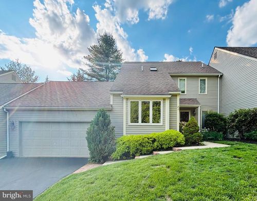 1150 Mews Ln, WEST CHESTER, PA, 19382-2077 | Card Image