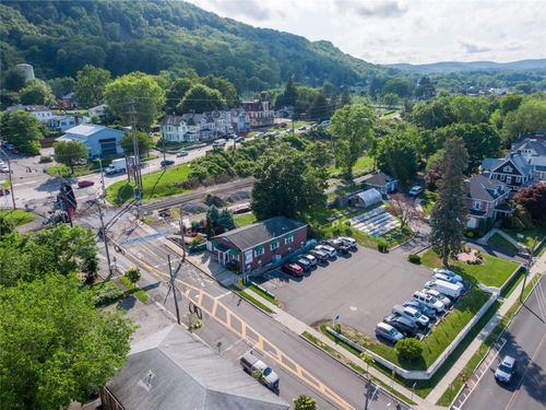 90 New Main St, Haverstraw, NY, 10927-1561 | Card Image