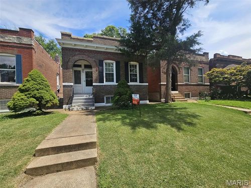 4754 Alaska Ave, Saint Louis, MO, 63111-1442 | Card Image