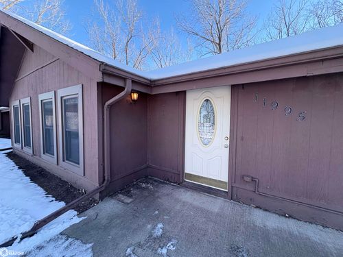 11995 Rutledge Rd, Ottumwa, IA, 52501-8978 | Card Image