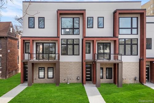 unit-4-8744 Second Avenue, Detroit, MI, 48202 | Card Image