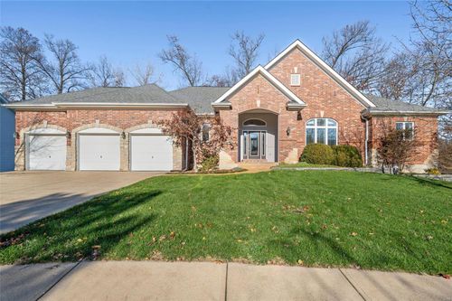 1390 Mallet Hill Drive, Ellisville, MO, 63021 | Card Image