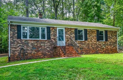 2131 Highland Dr, Powhatan, VA, 23139-6125 | Card Image