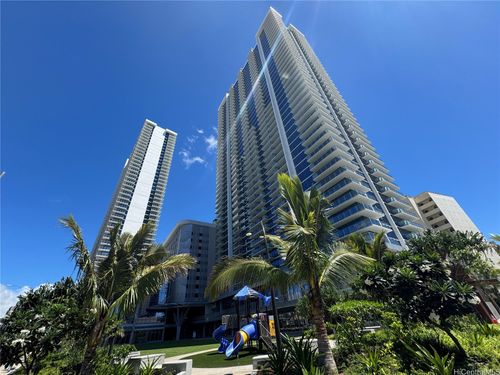2518r-1500 Rycroft St, Honolulu, HI, 96814-7060 | Card Image