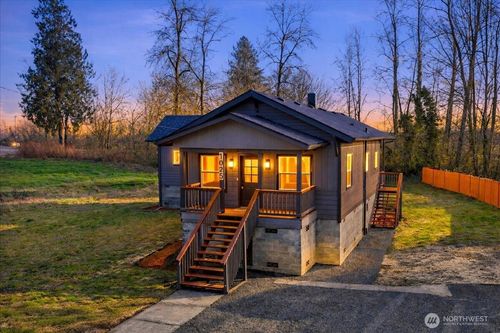 1025 Nw Prindle St, Chehalis, WA, 98532-1524 | Card Image