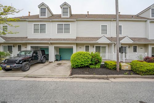 19 Clipper Ct, Atlantic City, NJ, 08401-2836 | Card Image