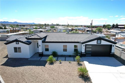 1070 Zircon Cir, Bullhead City, AZ, 86442-7039 | Card Image