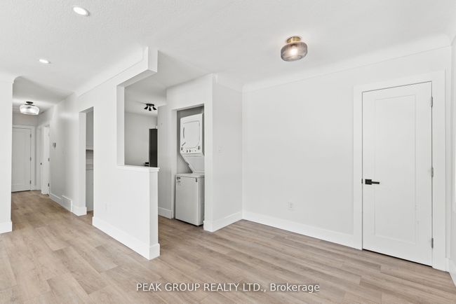 5920 Silverwood Cres, House other with 4 bedrooms, 2 bathrooms and 4 parking in Niagara Falls ON | Image 10