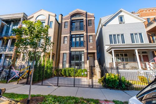 3-3316 Clifton Ave, CHICAGO, IL, 60657-2225 | Card Image