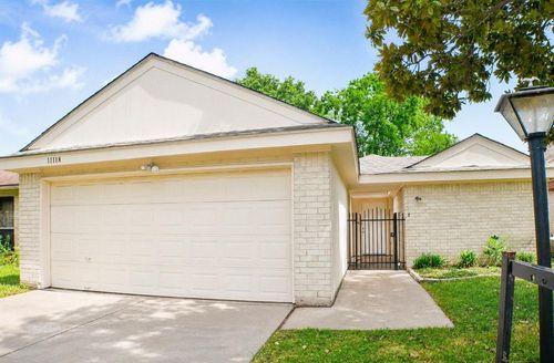 11118 High Star Dr, Houston, TX, 77072-1412 | Card Image