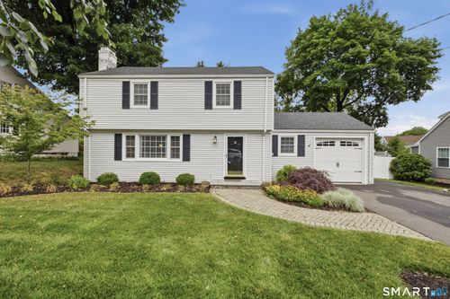 254 Tunxis Rd, West Hartford, CT, 06107-3134 | Card Image