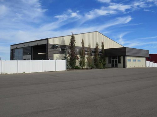 {{alt}} | Card Image