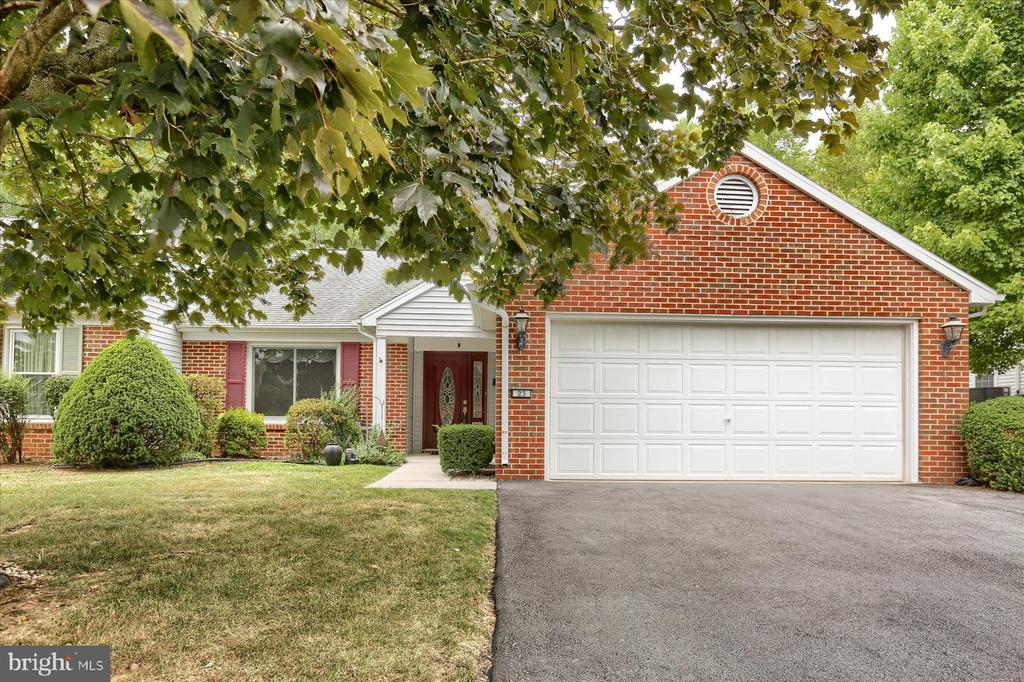 Greenspring Dr, Mechanicsburg, PA 17050