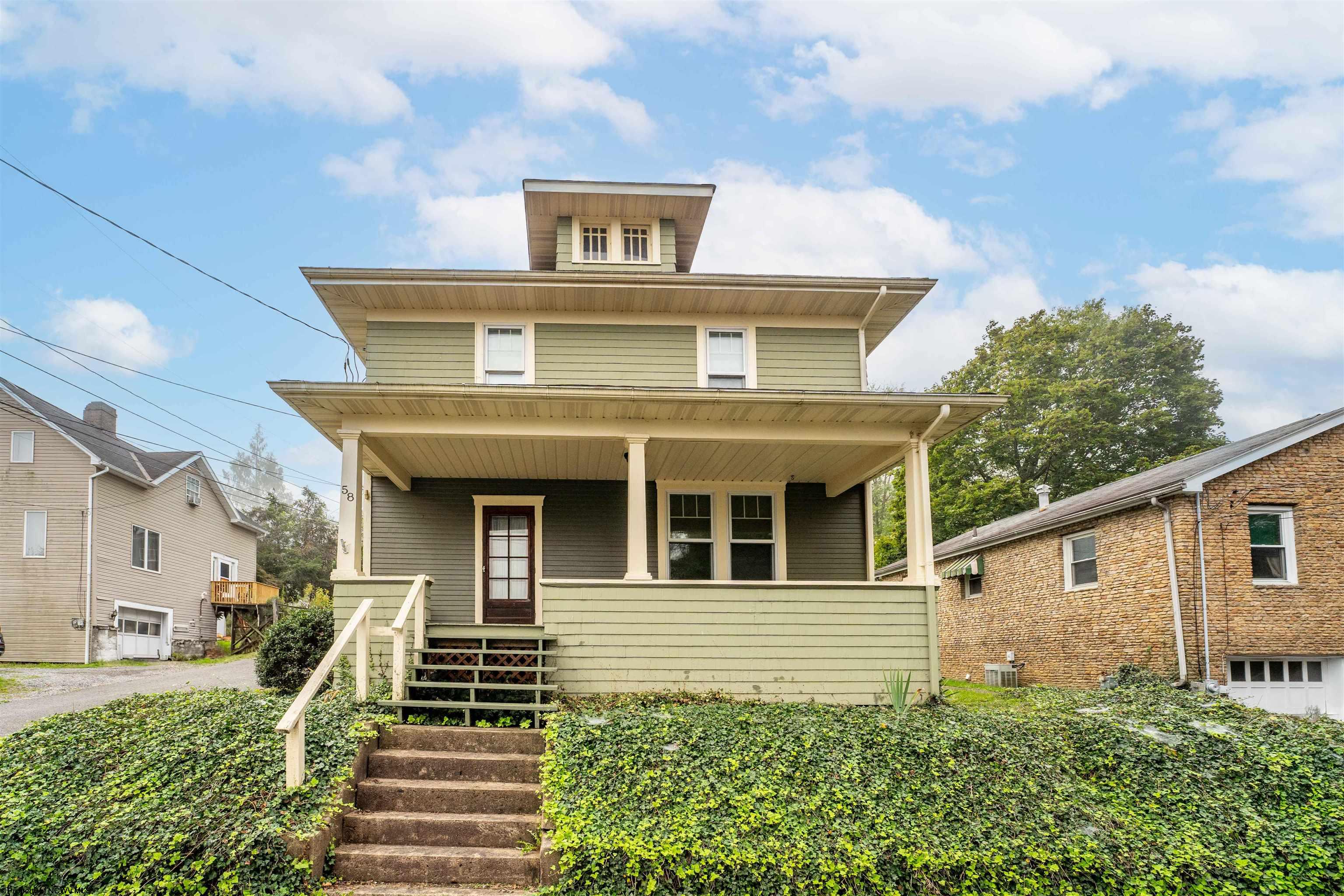 Tyler St, Westover, WV 26501