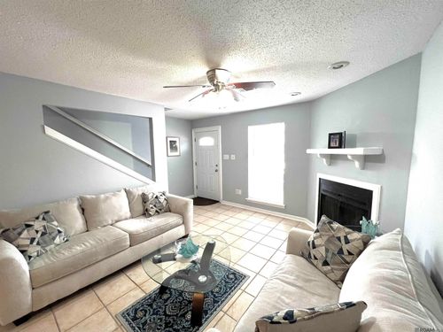 apt-602-8091 Bayou Fountain Ave, Baton Rouge, LA, 70820-7632 | Card Image