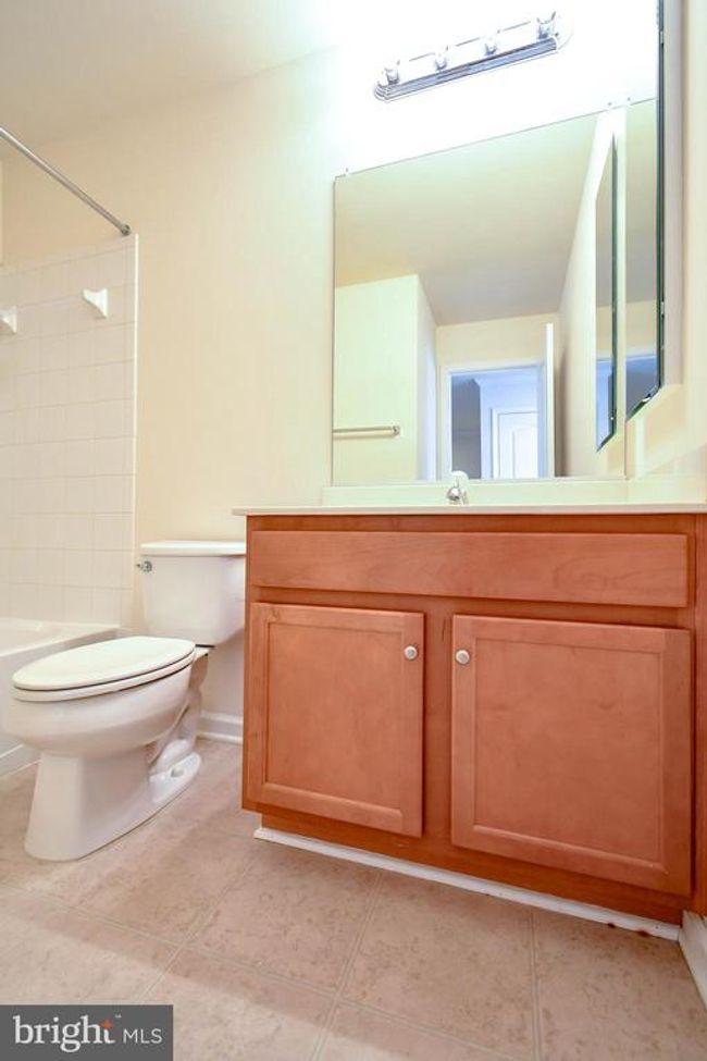 25065 Green Mountain Ter, Townhouse with 3 bedrooms, 4 bathrooms and null parking in ALDIE VA | Image 32