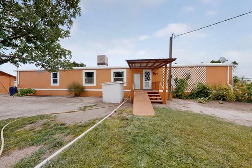 8 Kimberling Dr, Los Lunas, NM, 87031-9590 | Card Image