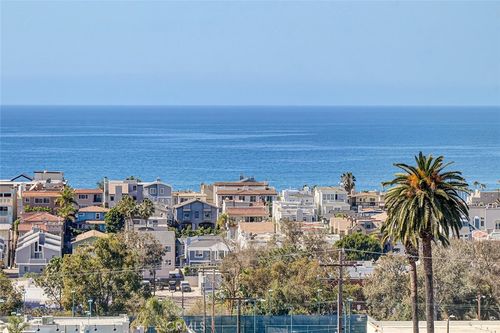 2-867 Aubrey Ct, Hermosa Beach, CA, 90254-4009 | Card Image