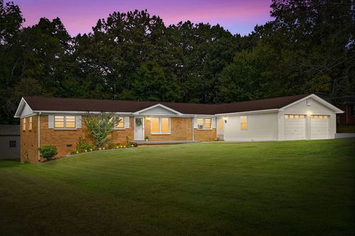 185 Benco Hills Dr, Camden, TN, 38320-6777 | Card Image
