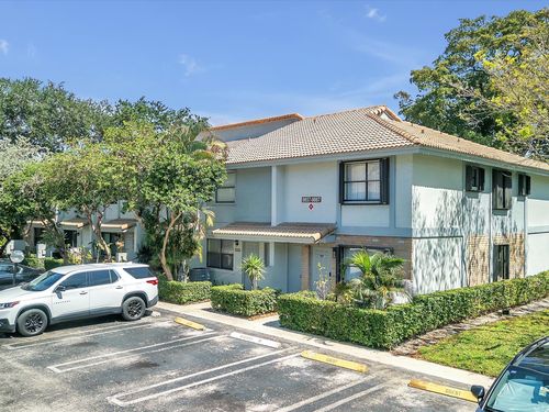9867 Riverside Dr, Coral Springs, FL, 33071-6866 | Card Image