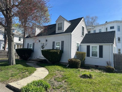 82 Belmont Ave, Brockton, MA, 02301-3204 | Card Image