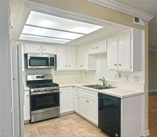 11-24321 El Pilar, Laguna Niguel, CA, 92677-3502 | Card Image