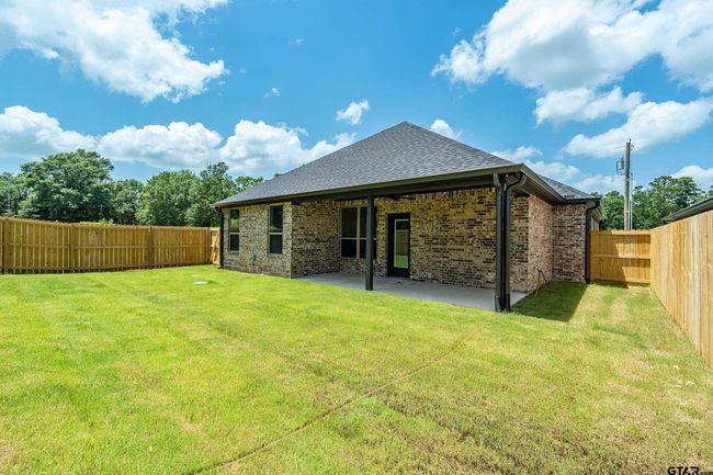 11205 County Road 166, House other with 6 bedrooms, 4 bathrooms and null parking in Tyler TX | Image 11