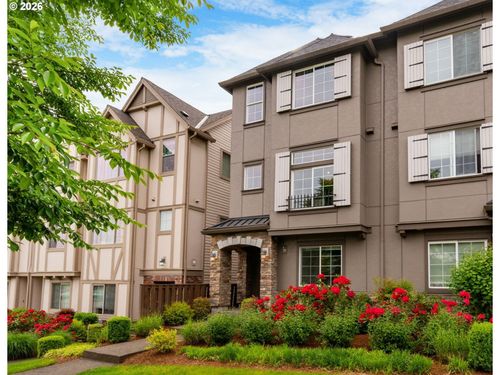 28542 Sw Villebois Dr, Wilsonville, OR, 97070 | Card Image