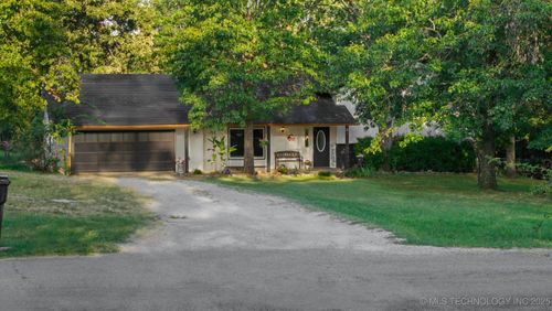 17135 S Creekwood Ct, Claremore, OK, 74017-2395 | Card Image