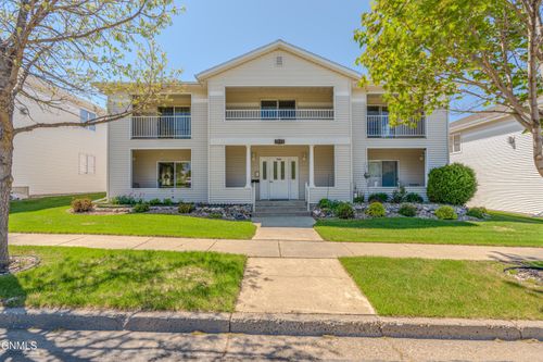 2-1924 N 16th St, Bismarck, ND, 58501-2061 | Card Image