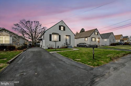 4906 Shepard St, BROOKHAVEN, PA, 19015-1126 | Card Image