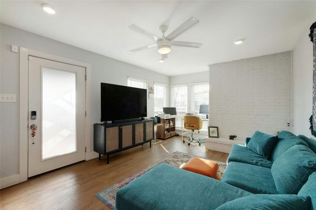 APT-147 - 909 Reinli St, Condo with 1 bedrooms, 1 bathrooms and 2 parking in Austin TX | Image 5