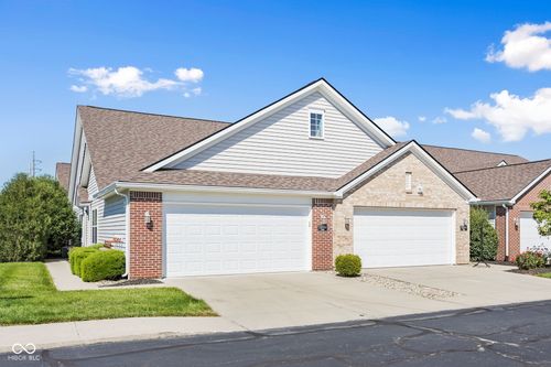 unit-103-11504 Grassy Ct, Fishers, IN, 46037-7582 | Card Image