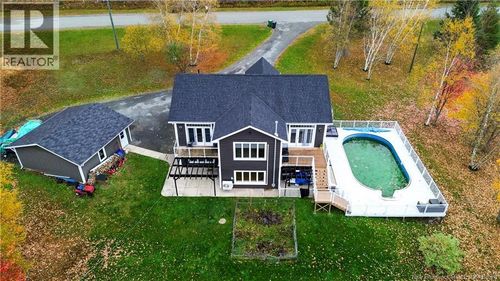 35 Braun St, Grafton, NB, E7N2Z9 | Card Image