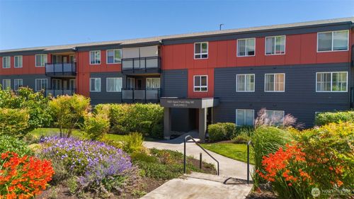 unit-c406-7001 Sand Point Way Ne, Seattle, WA, 98115-6309 | Card Image