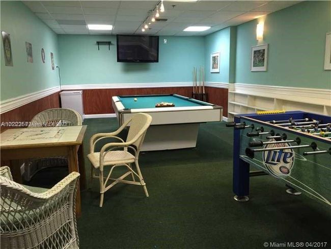 APT-1420 - 540 Brickell Key Dr, Condo with 1 bedrooms, 2 bathrooms and null parking in Miami FL | Image 20