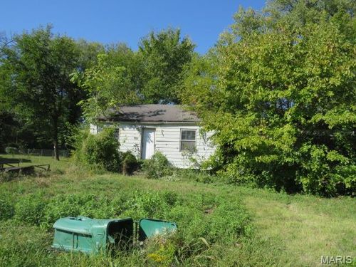 1633 N 50th St, East Saint Louis, IL, 62204-2015 | Card Image