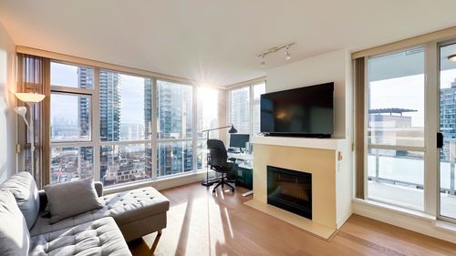 {{alt}} | Card Image