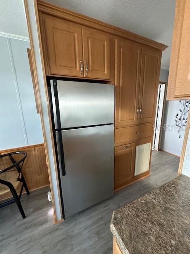 NEWER REFRIGERATOR | Image 10