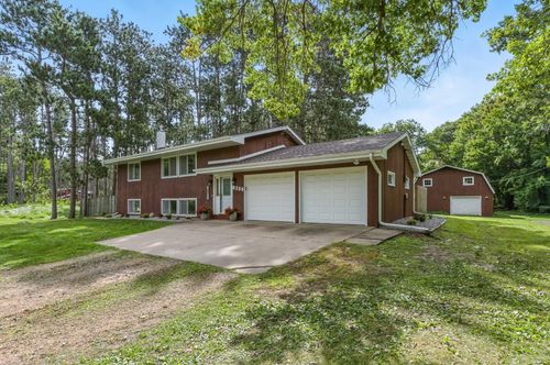 8324 177th Ln Ne, Columbus, MN, 55025-8881 | Card Image