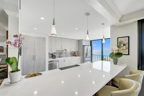 apt-12b-1901 N Ocean Blvd, Fort Lauderdale, FL, 33305-3703 | Card Image