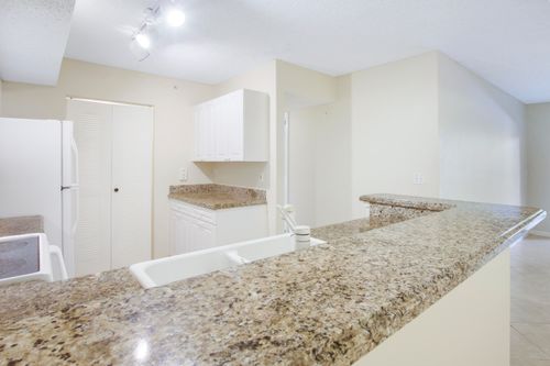 9112-284 Village Blvd, Tequesta, FL, 33469-5309 | Card Image